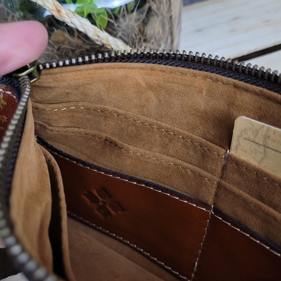 Patricia Nash Slim St Croce Tan Prairie Rose Wristlet Clutch - Picture 7 of 12